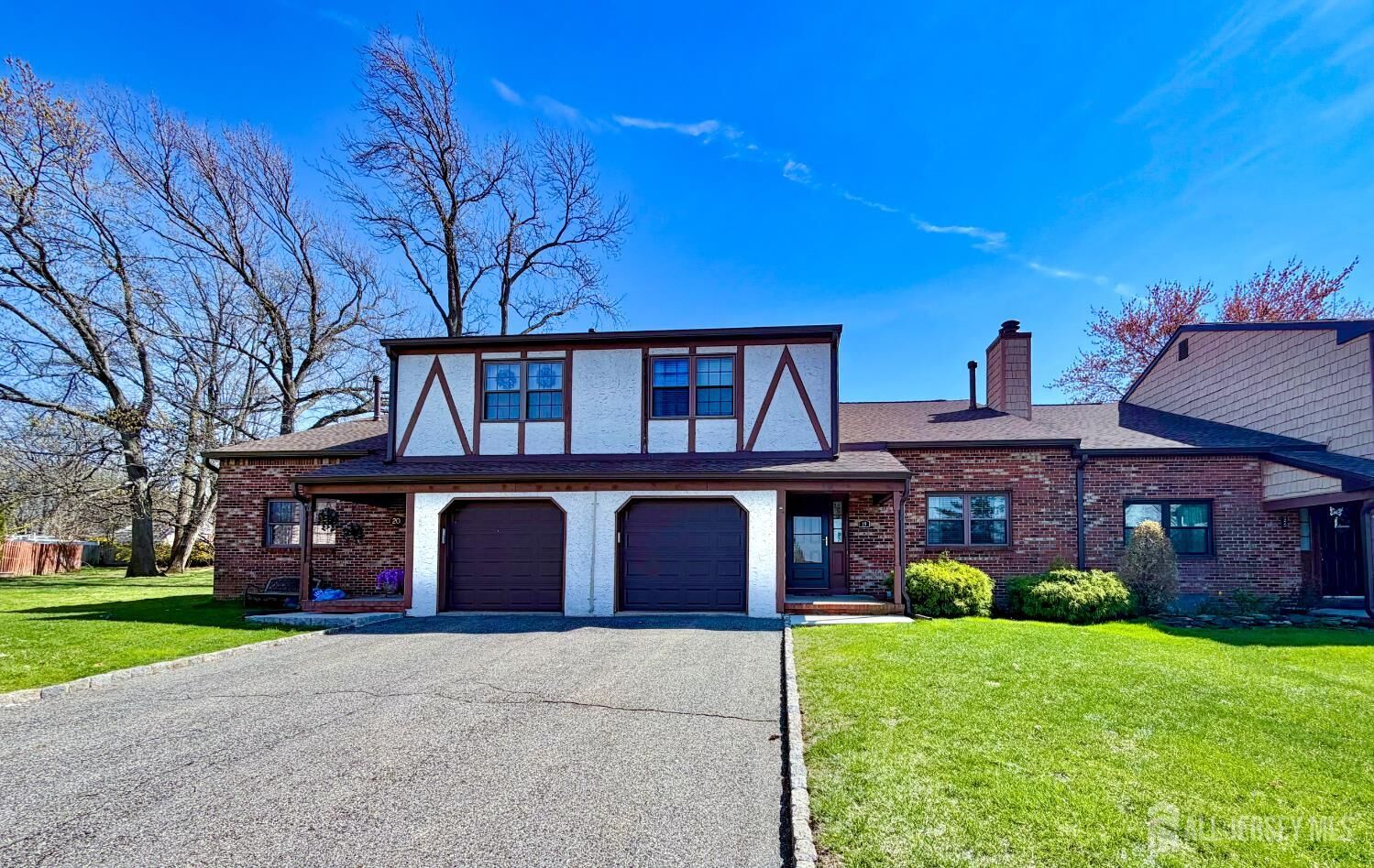 Property Photo: 19 Wellington Court NJ 08872