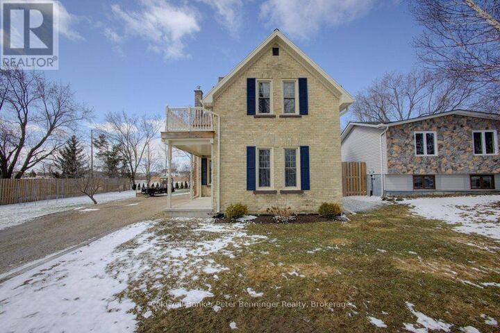 Property Photo:  146 Queen Street South  ON N0G 2N0 