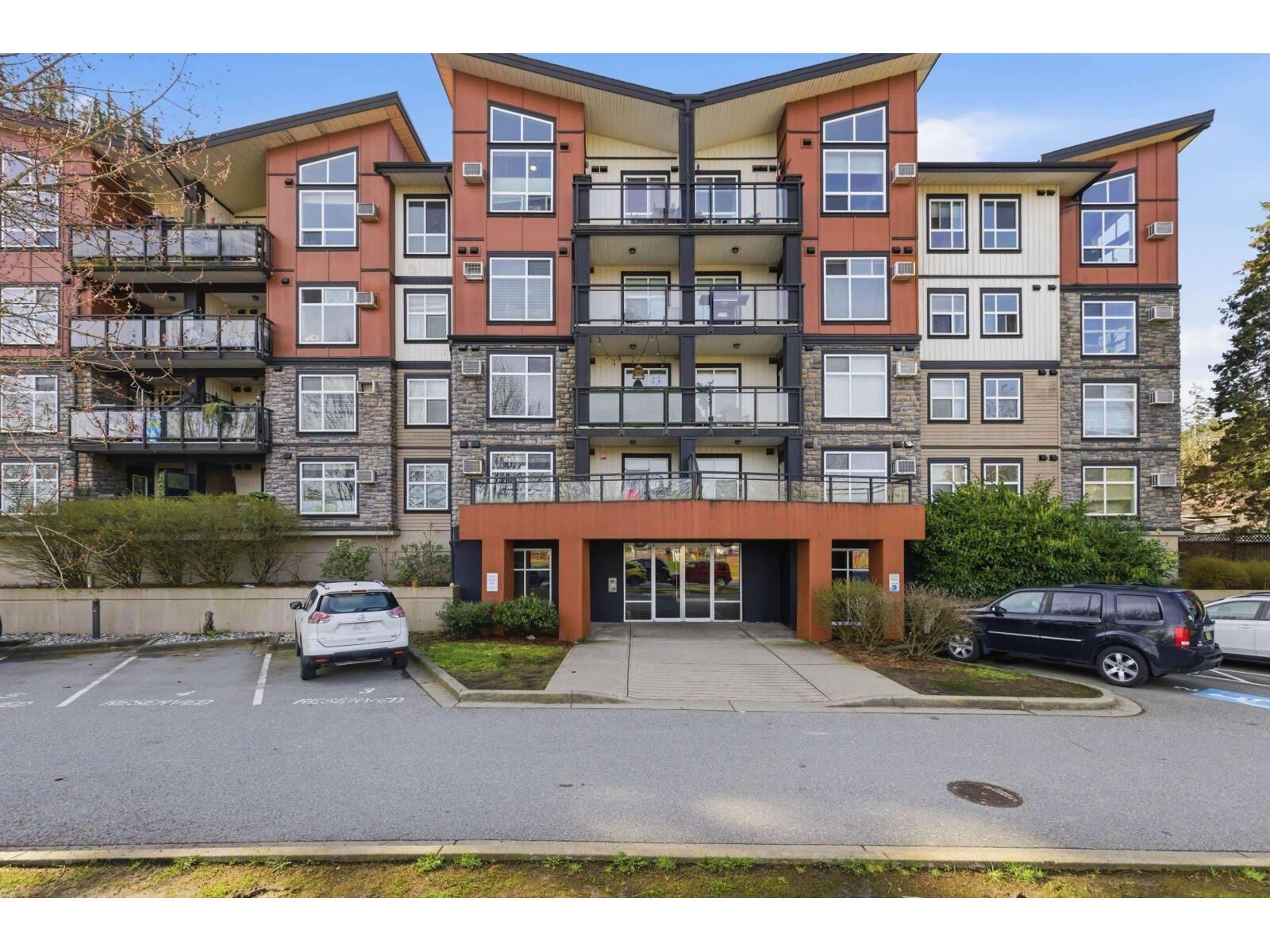 Property Photo:  45640 Alma Avenue 109  BC V2R 0P8 