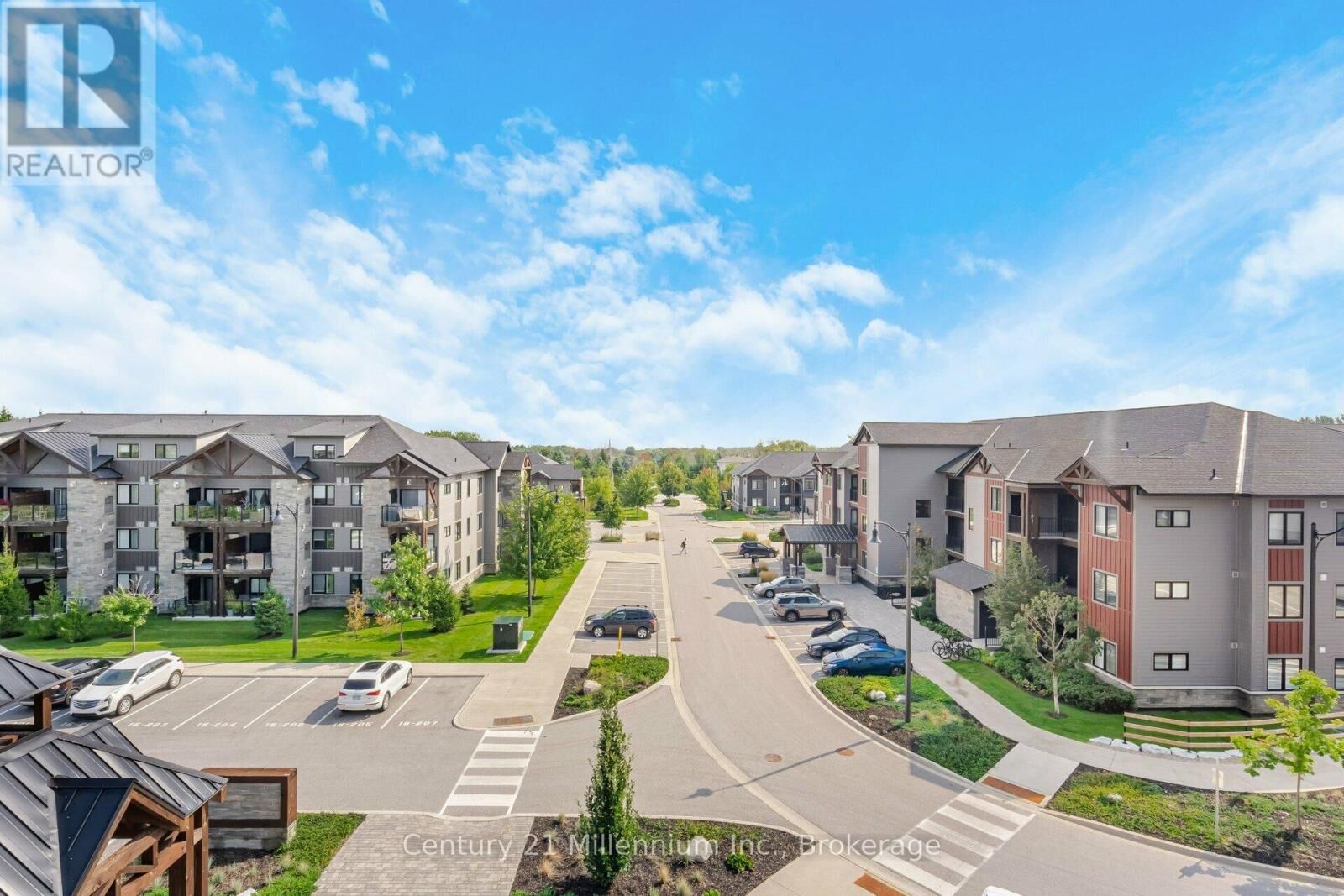 Property Photo: 16 Beckwith Lane 403 ON L9Y 3B6