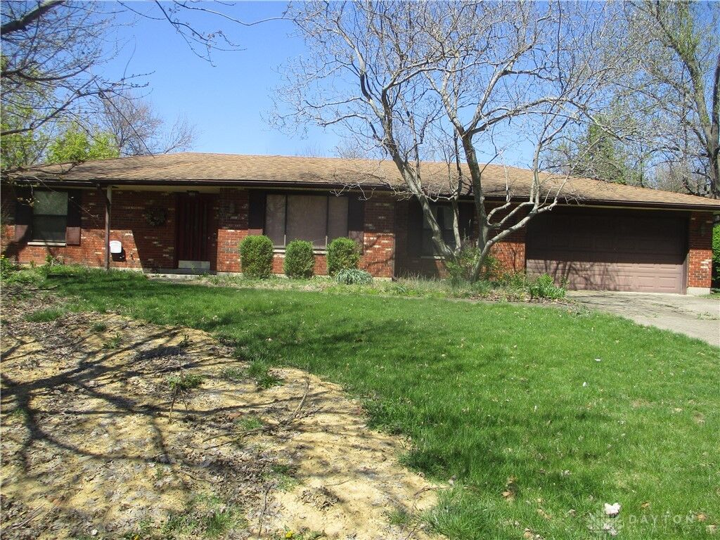 Property Photo: 1921 Washington Creek Lane OH 45458