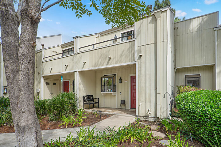 Property Photo:  682 Sycamore Avenue  CA 91711 