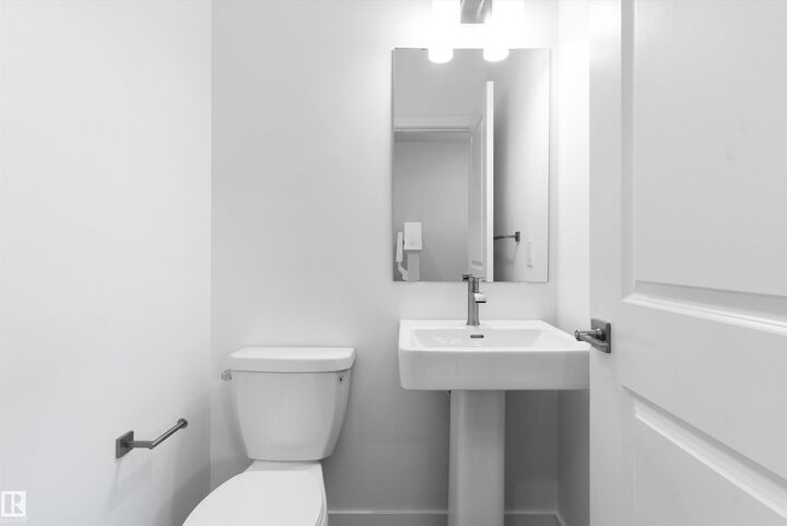 Property Photo: 1058 Cristall Crescent SW AB T6W 5S6