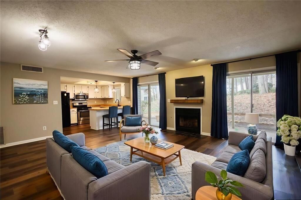 Property Photo:  11 Doranne Court SE  GA 30080 