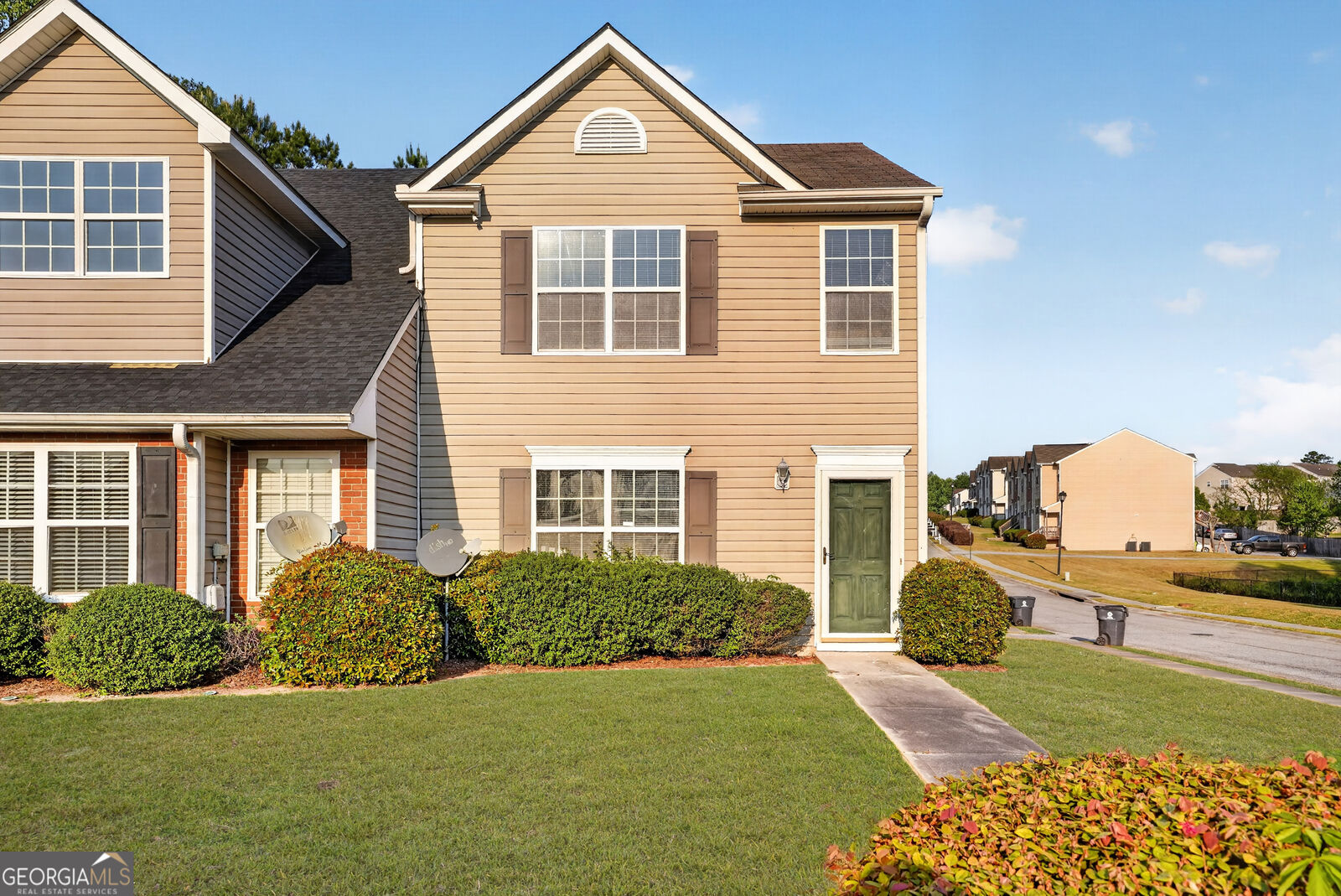Property Photo:  8100 Oakley Circle  GA 30291 