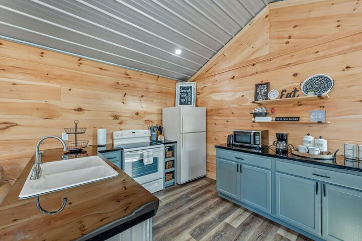 Property Photo: 1520 Murphy Hill Road AL 35755