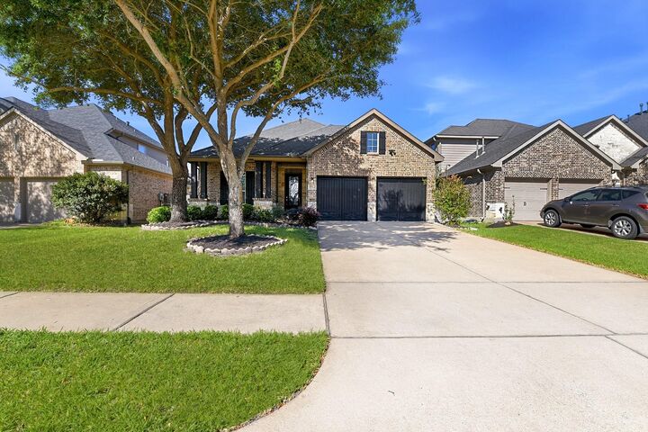 Property Photo:  2718 Misty Laurel Court  TX 77494 