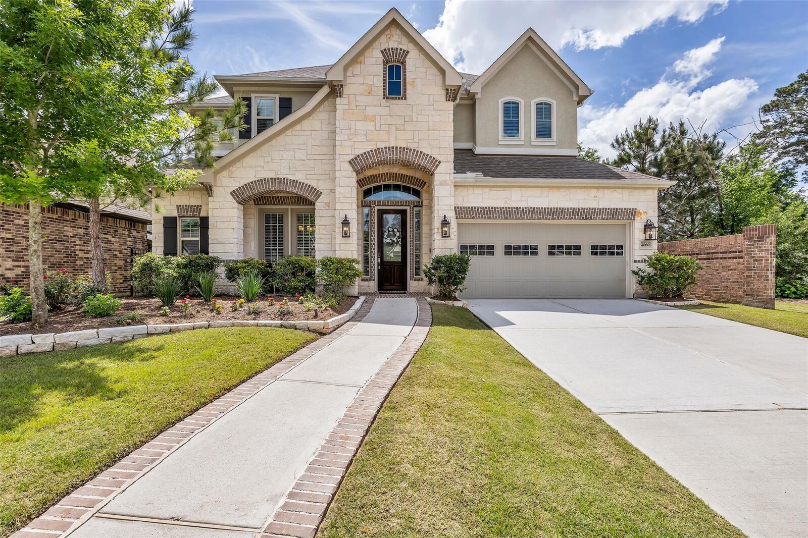 Property Photo: 4060 Windsor Chase Drive TX 77386