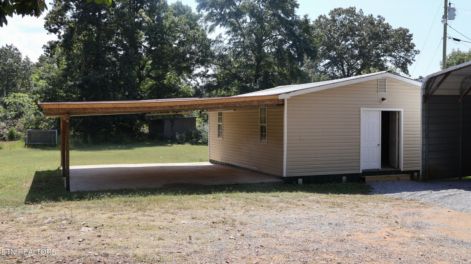 Property Photo:  844 Cartwright Loop  TN 37397 