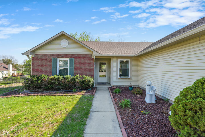 Property Photo:  4617 Welton Street  IN 46143 