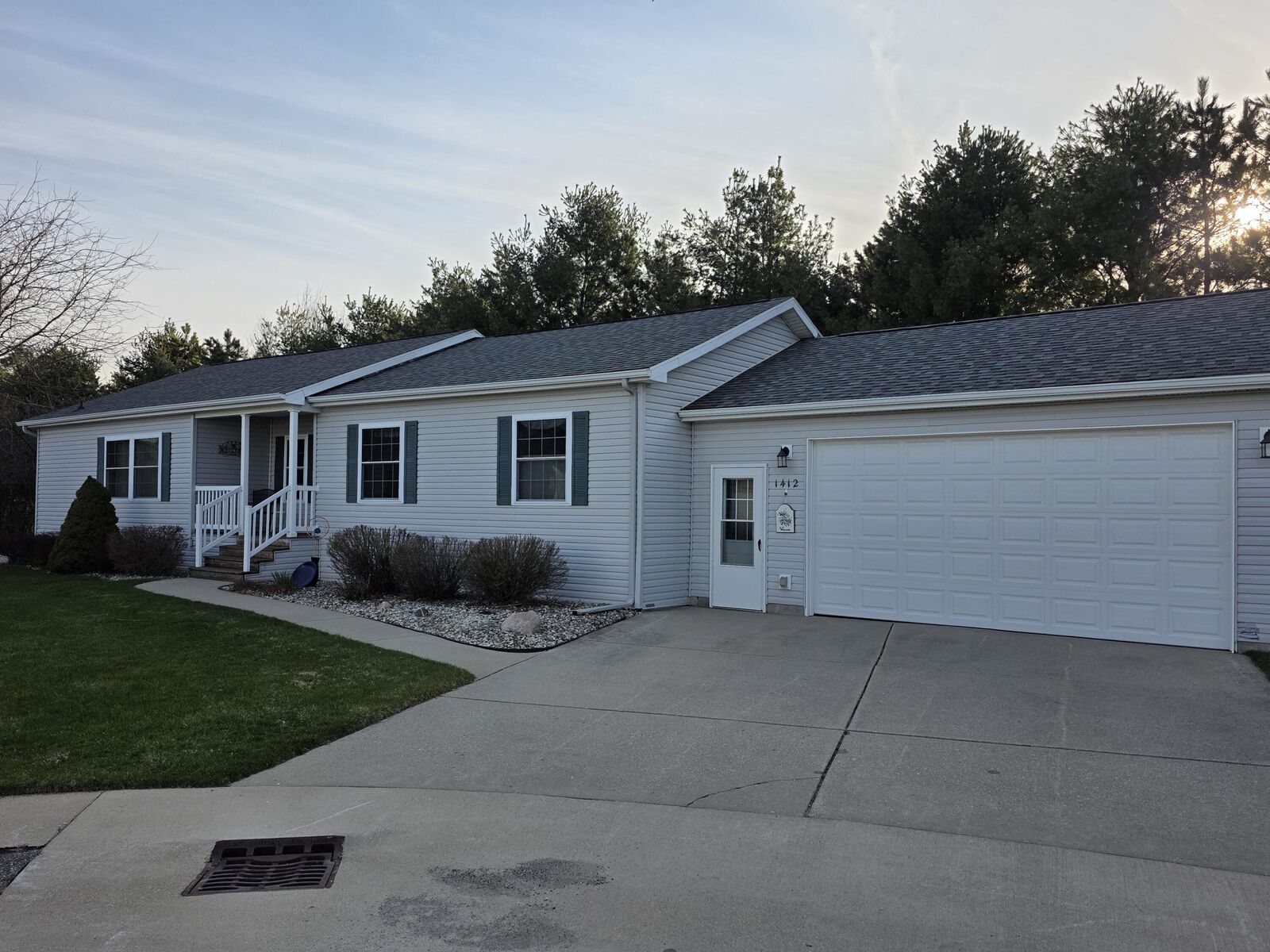Property Photo:  1412 Westwind Lane  MI 49412 