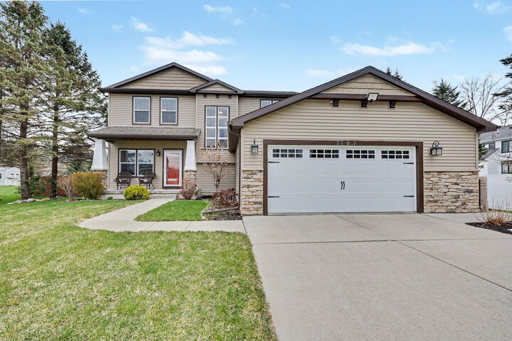 Property Photo:  5193 Grand River Circle  MI 49201 