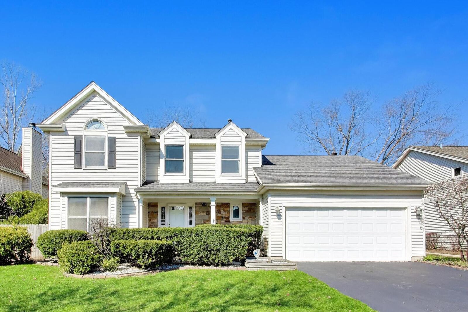 Property Photo: 1422 Madison Road IL 60089