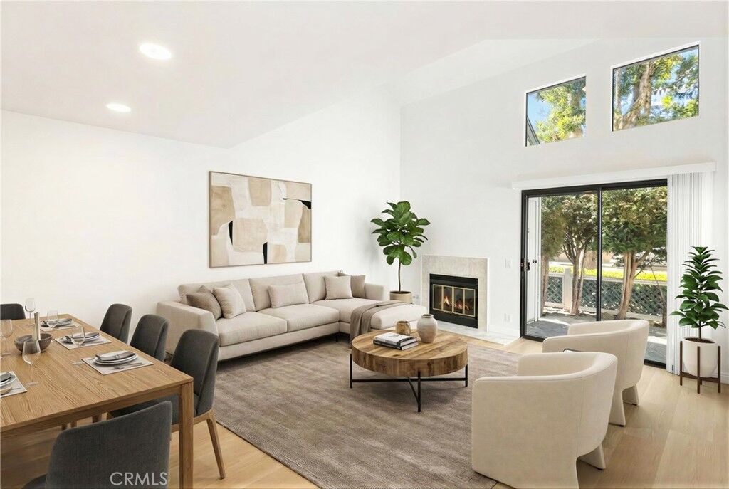 Property Photo: 446 Fallingstar CA 92614