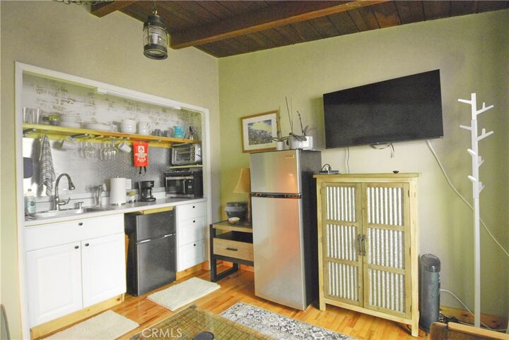 Property Photo:  545 1st Street B  CA 90266 