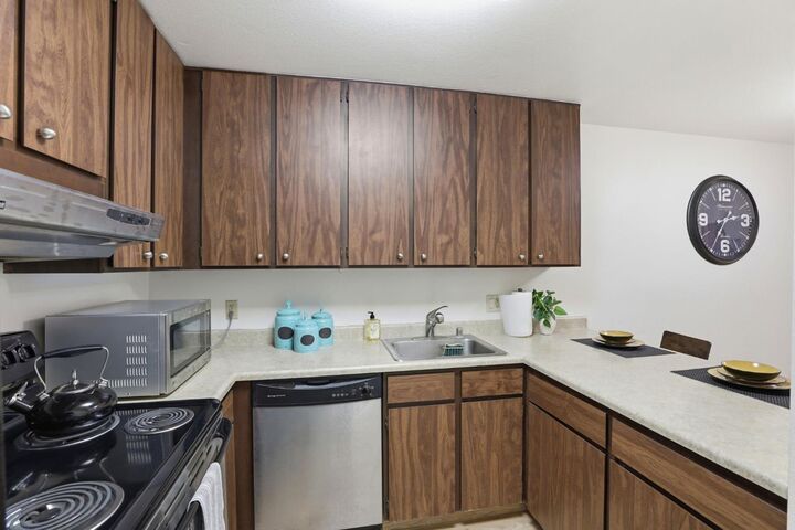 Property Photo:  640 Woodside Sierra 3  CA 95825 