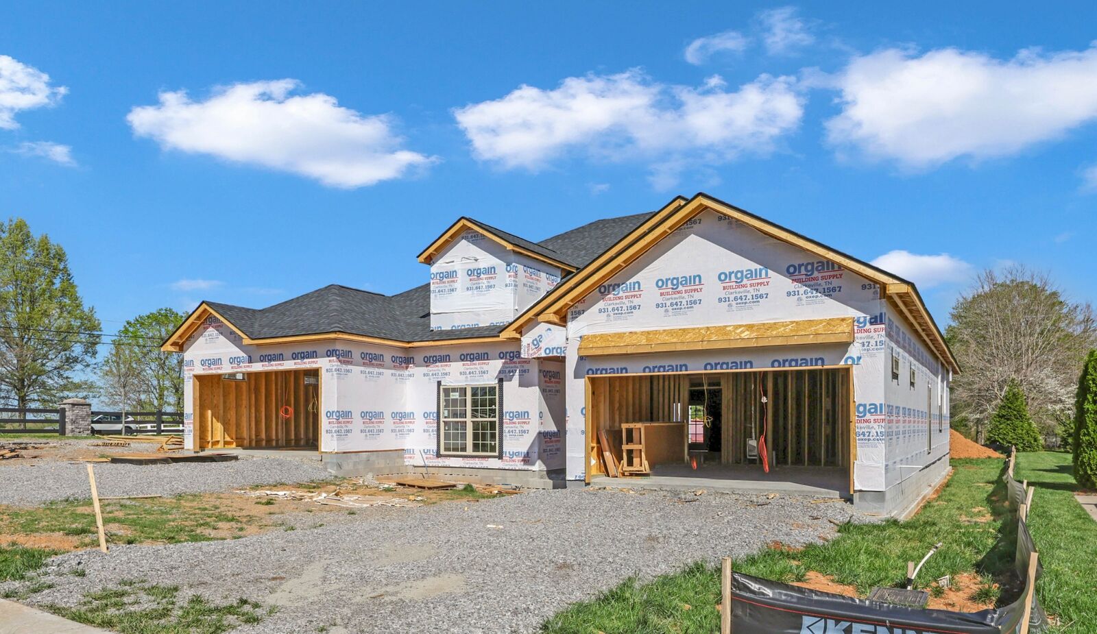 Property Photo:  1101 Veridian Dr  TN 37043 