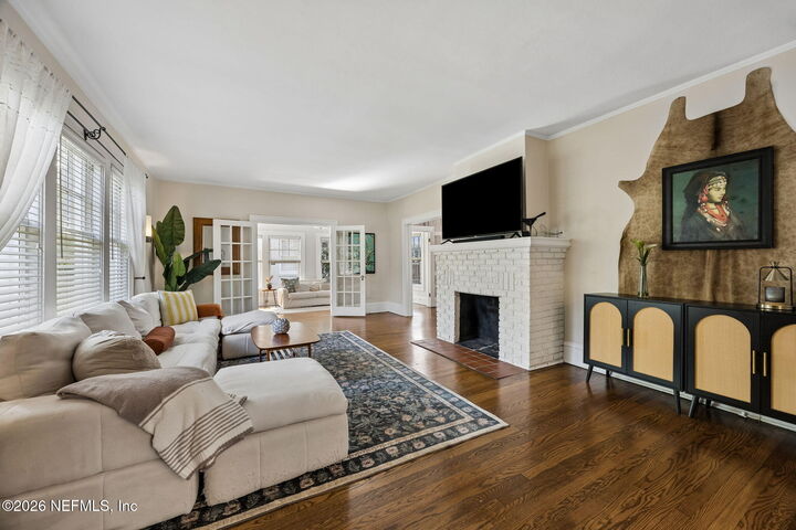 Property Photo:  1410 Edgewood Avenue S  FL 32205 
