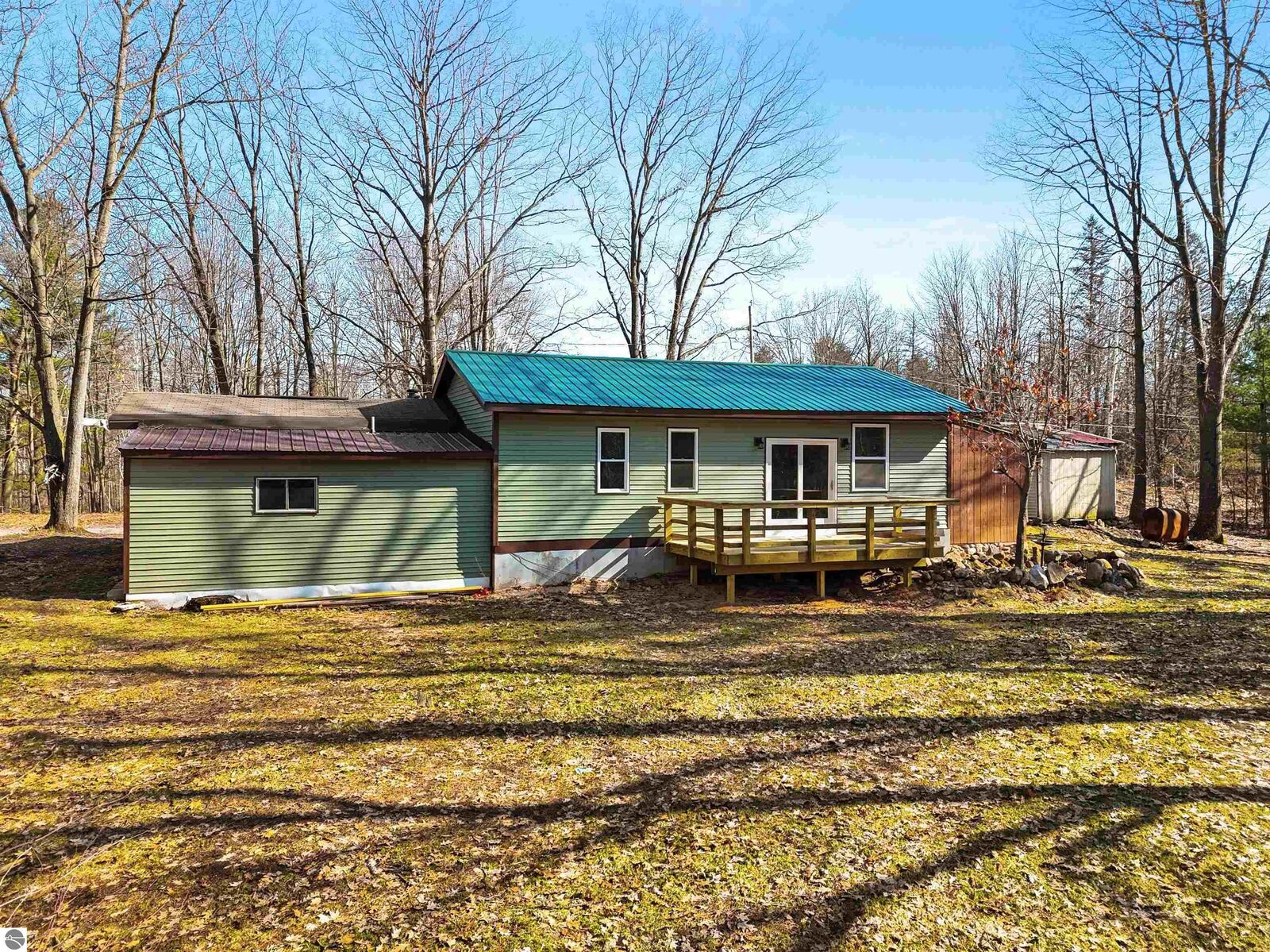 Property Photo:  21187 Parkview Road  MI 49688 