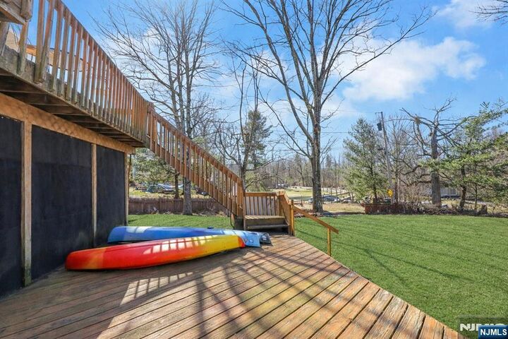 Property Photo:  199 Lake Shore Drive  NJ 07421 