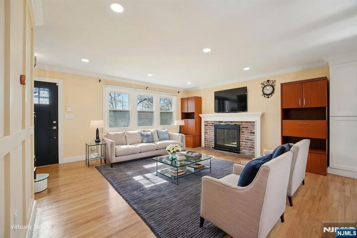 Property Photo:  59 Oakwood Drive  NJ 07470 