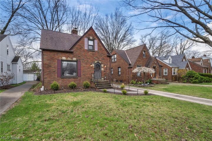 Property Photo:  16209 Elsienna Avenue  OH 44135 