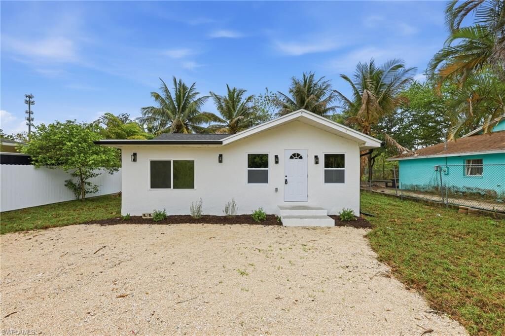 Property Photo:  5344 Texas Ave  FL 34113 
