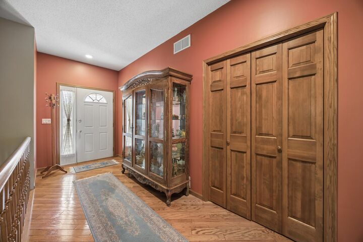 Property Photo:  4465 Farmdale Circle  MN 56301 