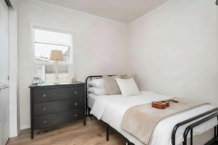 Property Photo: 460 Arnos Street 27 OR 97540