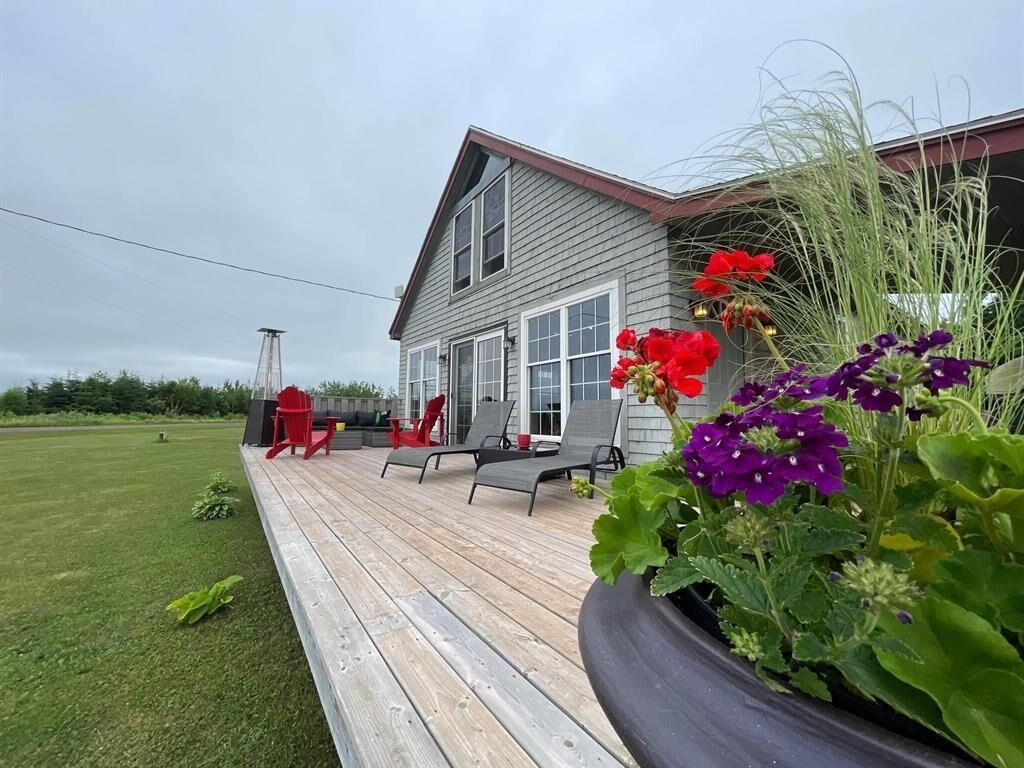 Property Photo: 19 Sheri Court PE C0B 2C0