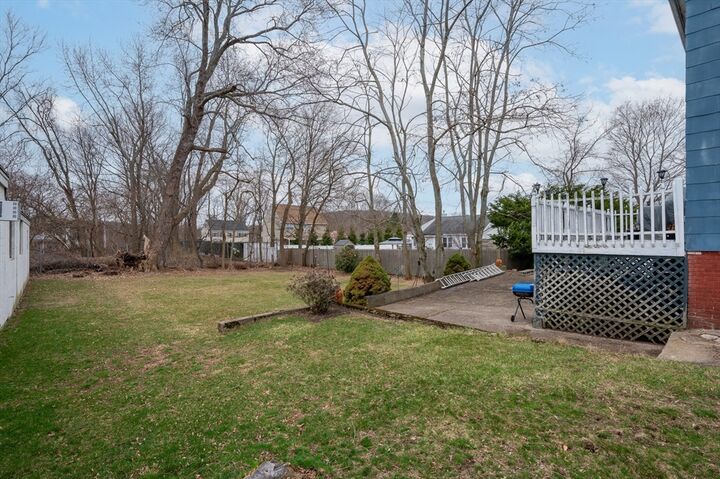 Property Photo:  512 River St  MA 01832 