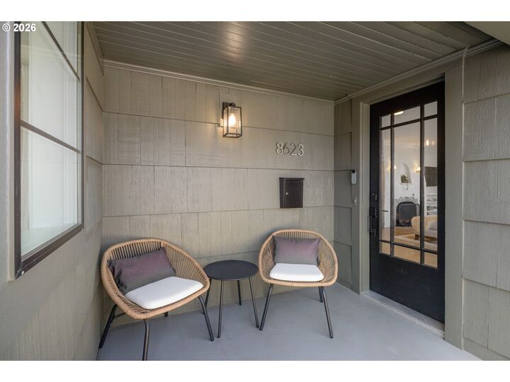 Property Photo:  8623 N Curtis Ave  OR 97217 