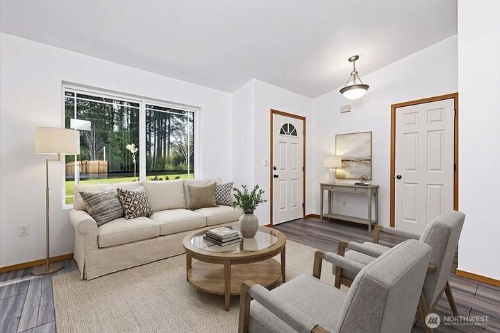 Property Photo:  301 E Timberlake Drive  WA 98584 