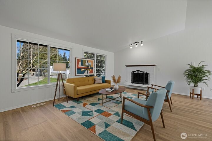 Property Photo: 2003 SW 304th Street WA 98023