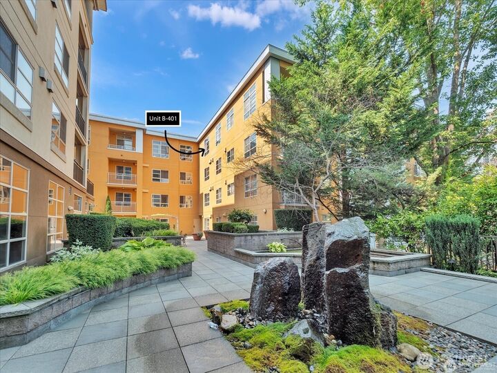 Property Photo:  111  108th Avenue NE B401  WA 98004 