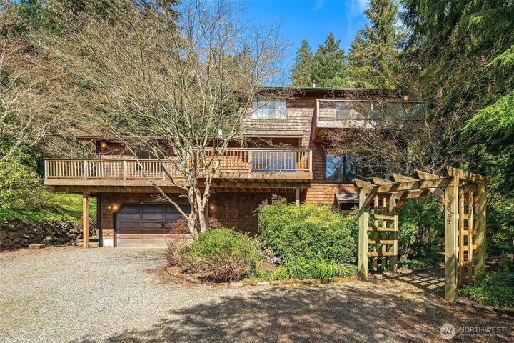 Property Photo:  6625  Cromwell Beach Drive NW  WA 98335 