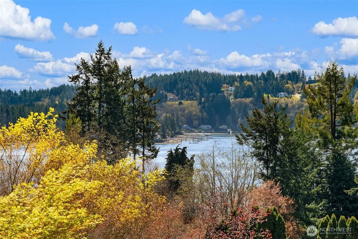 Property Photo: 6625 Cromwell Beach Drive NW WA 98335