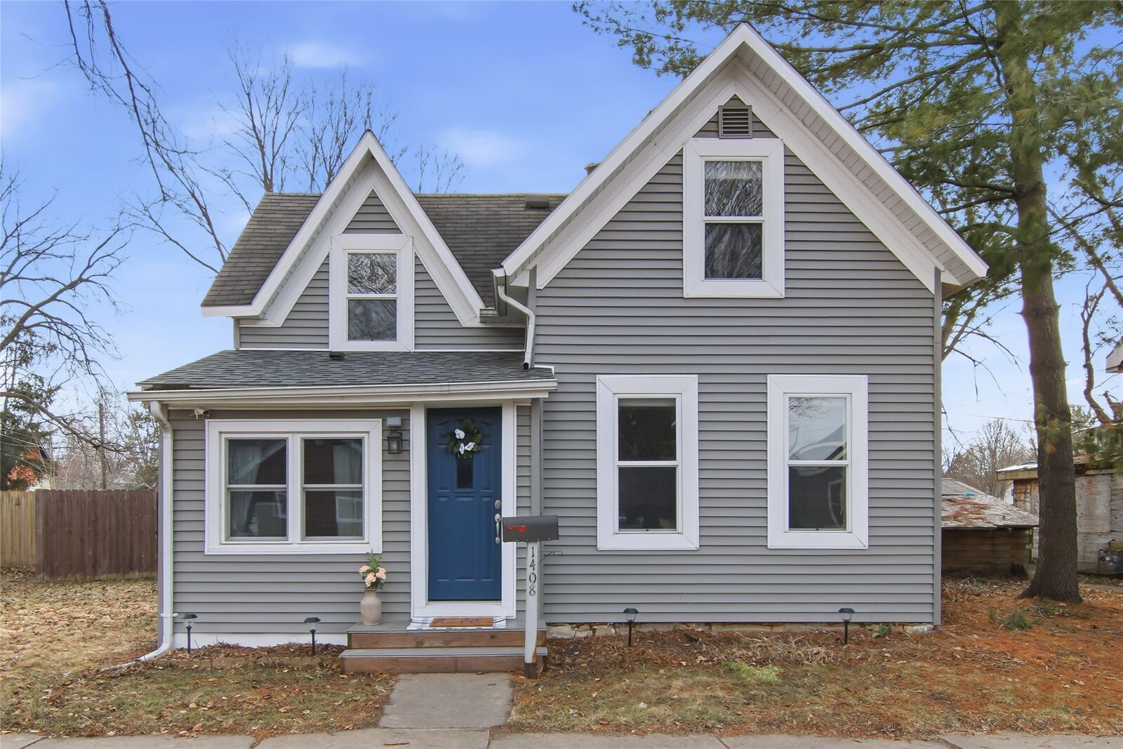 Property Photo: 1408 Tainter Street WI 54751
