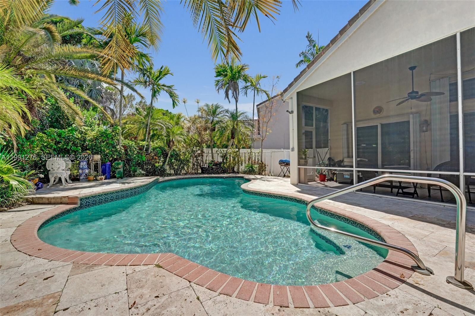 Property Photo:  1080 Briar Ridge Rd  FL 33327 