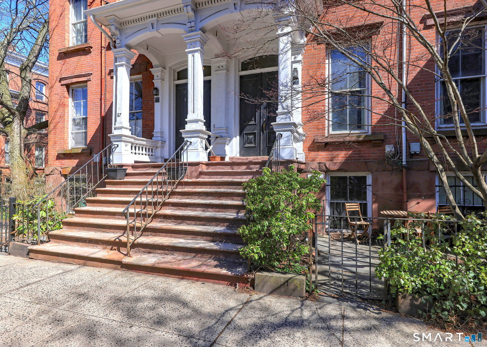 Property Photo:  85 Olive Street  CT 06511 