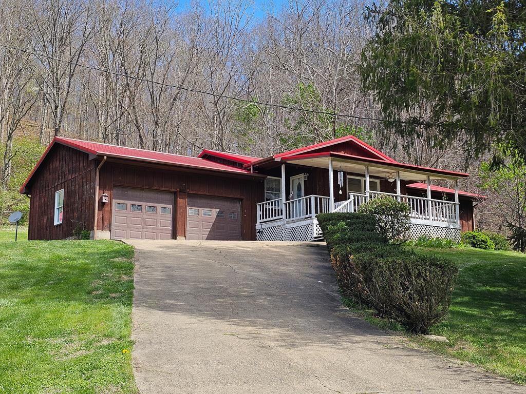 Property Photo:  2986 Summit Road  OH 45614 