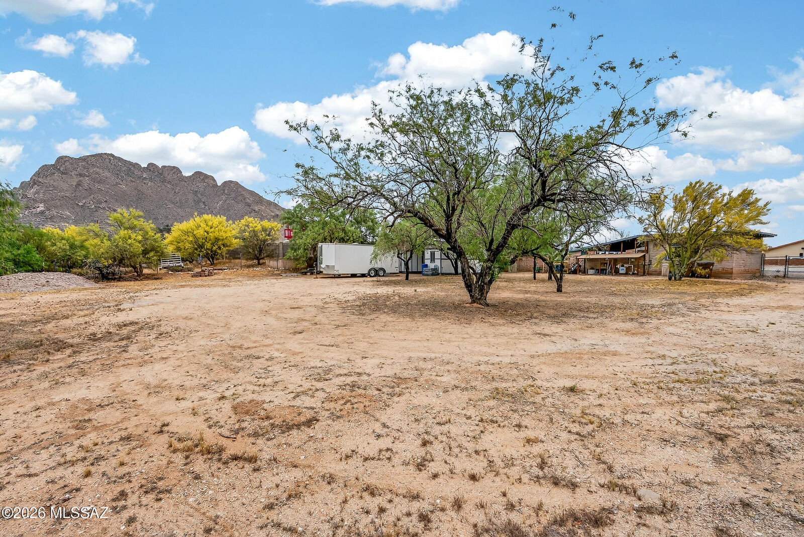 Property Photo:  502 W Hardy Road  AZ 85704 