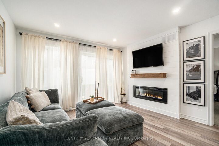 Property Photo:  110 Seabert Drive  ON K7S 0K1 