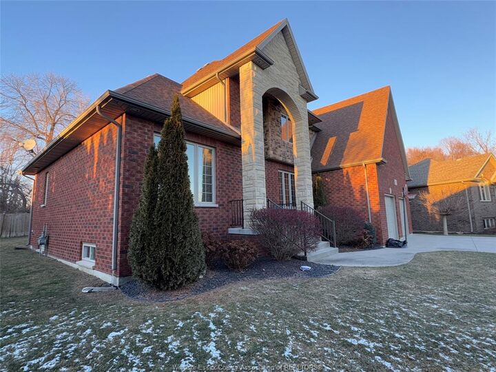 Property Photo: 67 Theresa Trail ON N8H 5M8