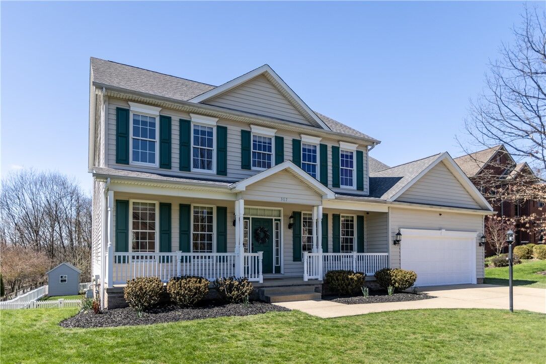 Property Photo:  907 Gregory Ct  PA 16066 