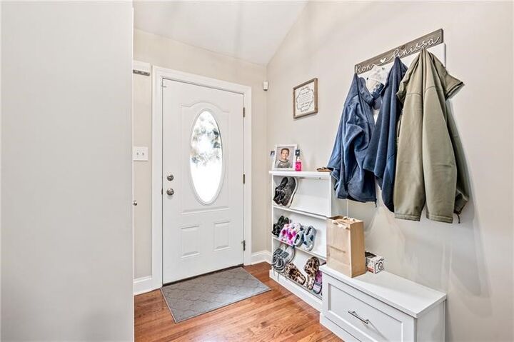 Property Photo:  143 Aberdeen Ct  PA 15237 