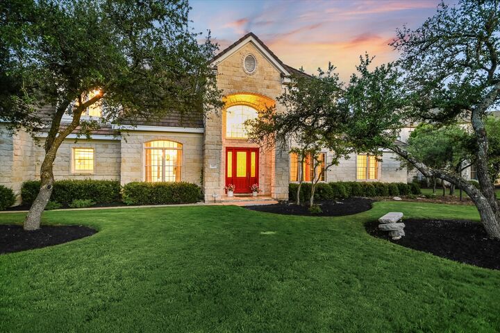 Property Photo:  2417 Never Bend Cove  TX 78746 