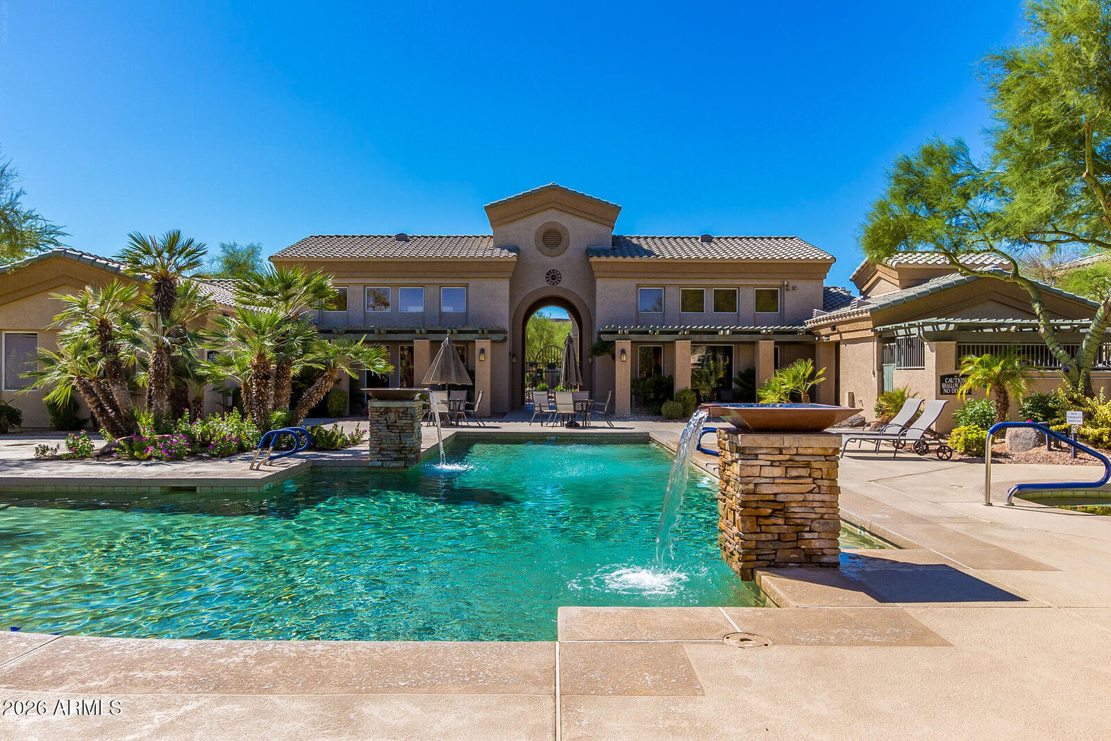 Property Photo:  16013 S Desert Foothills Parkway 2156  AZ 85048 