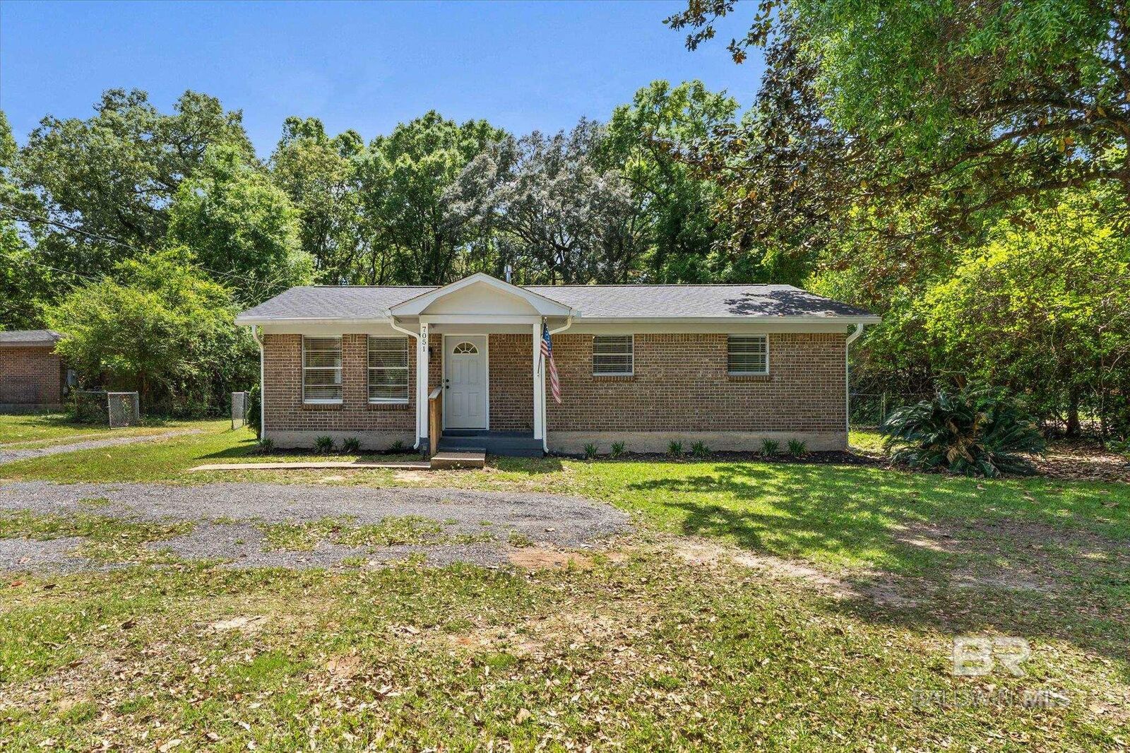 Property Photo:  7051 Cambridge Drive  AL 36619 