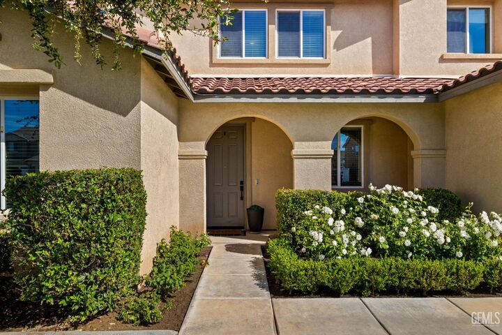 Property Photo:  15636 Montalone Place  CA 93314 